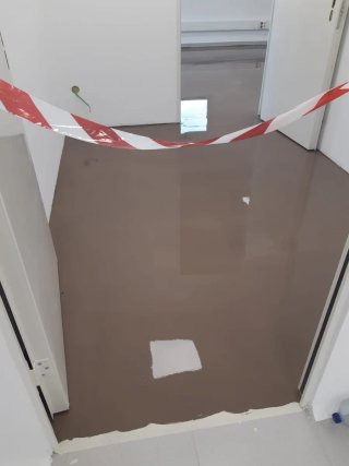 Instalador parquet y revestimientos
