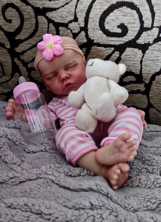 Bebé reborn silicona niña 33-34cm