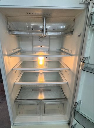 FRIGORÍFICO NO FROST MARCA FAGOR