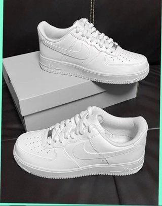 Nike Air Force 1 Talla 40 Blancas