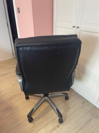 Poltrona da ufficio o studio nera seminuova