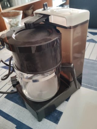 Cafetera Philips 550cc De Luxe