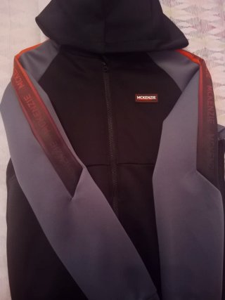 Chándal McKenzie Negro y Gris Talla 12-13