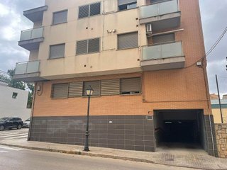 Garaje en venta en Requena