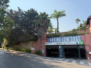 Garaje en venta en El Higueral - La Merced en Marbella