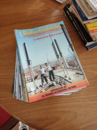 23 revistas de radioaficionado