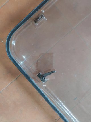 Ventana lateral autocaravana