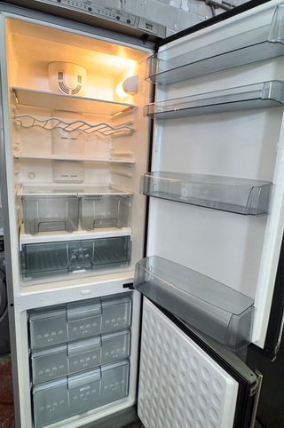 FRIGORÍFICO COMBI NO FROST MARCA BALAY EN INOX