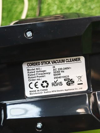Aspiradora Vertical 6 en 1 600W