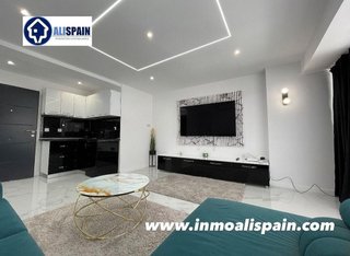 Piso en venta en Ensanche - Diputación en Alicante