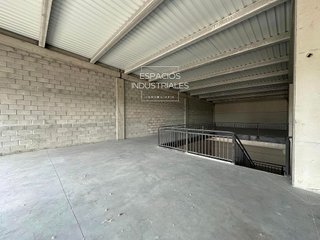 Nave industrial en venta en Cuevas - Ilustración en Ciempozuelos