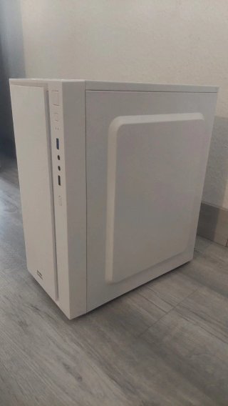 PC Gaming i5-9400 | GTX 1660 Super | 16GB RAM | 4T