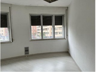 Oficina en venta en Ave en Zaragoza