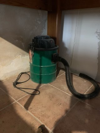 Aspirador de cenizas para chimenea