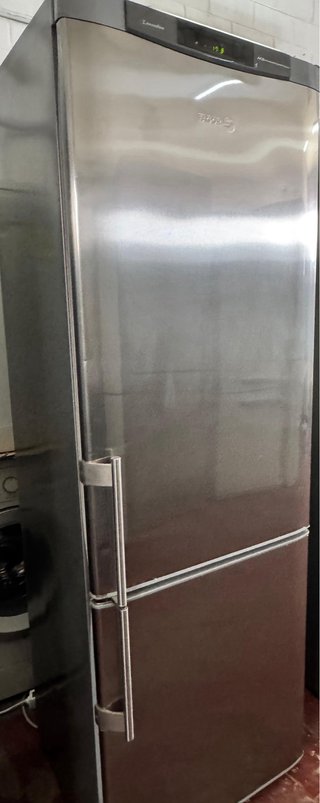 FRIGORÍFICO COMBI NO FROST MARCA FAGOR EN INOX