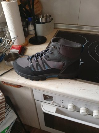 Botas de montaña hombre grises y azules