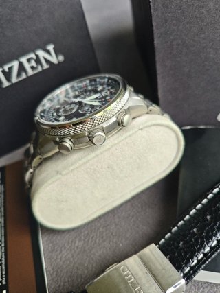 Citizen Pilot Radiocontrolado WR200