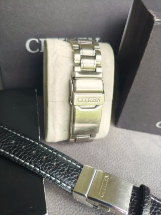 Citizen Pilot Radiocontrolado WR200
