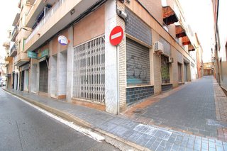 Local comercial en alquiler en Centro en Santa Pola