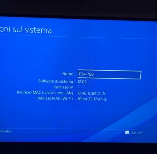 Sony PS4 Standard Nera