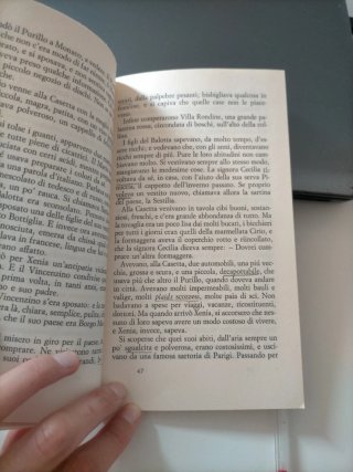 Novela de Natalia Ginzburg: Le voci della sera