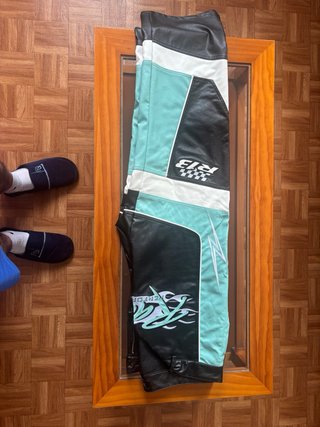 Pantalón Motorsport Negro y Turquesa