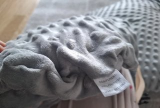 Cojín de lactancia doble gris