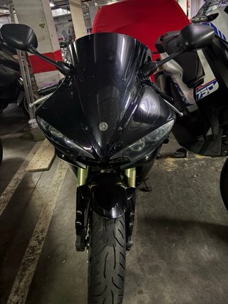 Yamaha R6 2008 Negra