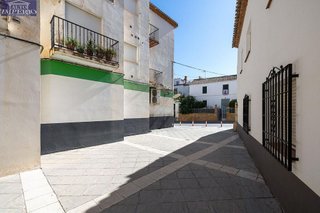 Local comercial en venta en Gójar