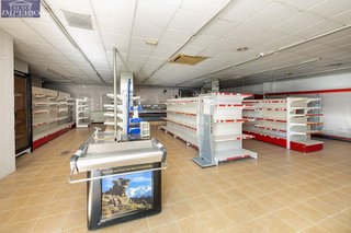 Local comercial en venta en Gójar