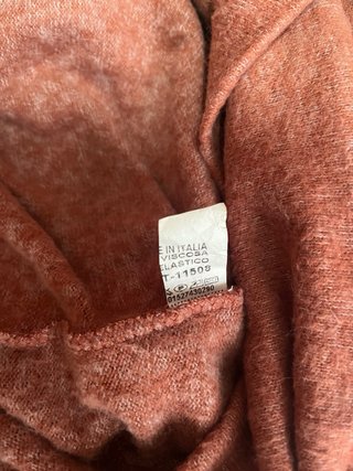 Jersey cuello alto naranja calentito