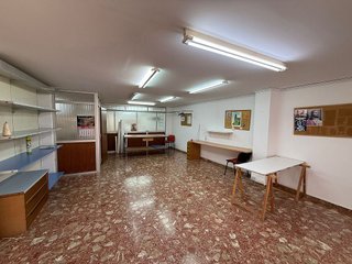 Local comercial en venta en Tavernes de la Valldigna