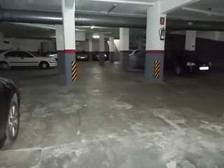 Garaje en venta en Gorg - Pep Ventura en Badalona