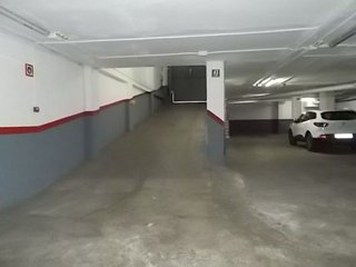 Garaje en venta en Gorg - Pep Ventura en Badalona