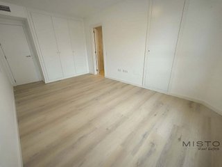 Piso en alquiler en Nueva Andalucía centro en Marbella