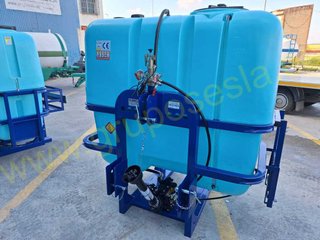 EQUIPO AGRICOLA SUSPENDIDO 1500 L