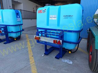EQUIPO AGRICOLA SUSPENDIDO 1500 L