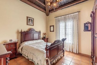 Chalet en venta en Zubia (La)