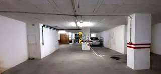 Garaje en venta en Castrelos - Sardoma en Vigo