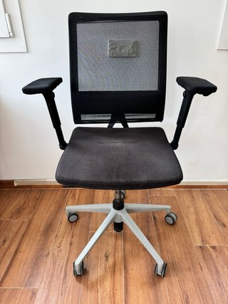 Silla de escritorio regulable