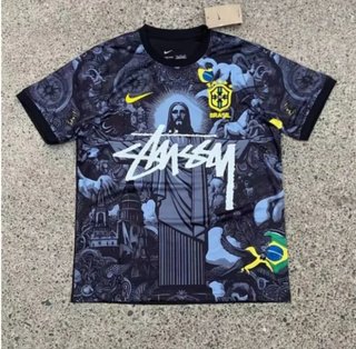 Camiseta Nike Brasil x Stüssy Talla L