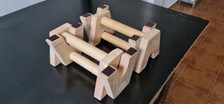 Paralelas de madera para calistenia