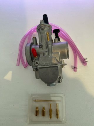 Carburador PWK 28 con Chicles, Aguja y Manguitos