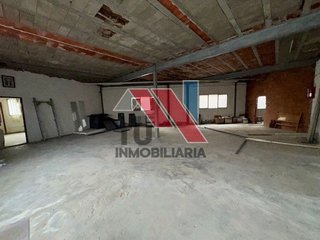 Local comercial en venta en Fuensalida