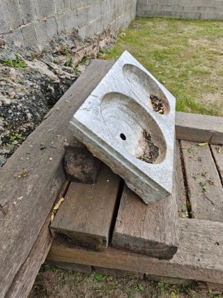 Pica de mármol antigua doble