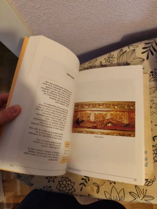 Libro museos de arte sacro y de ciencias naturales