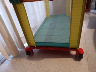 Parque infantil y Cuna de Viaje Prenatal