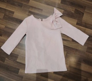 Jersey rosa con lazo