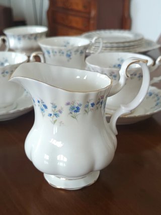 Juego de té Royal Albert Memory Lane