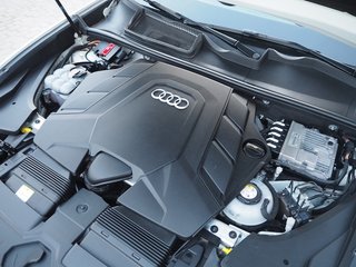 Audi Q8 60 TFSIe Black Line PERFORMANCE